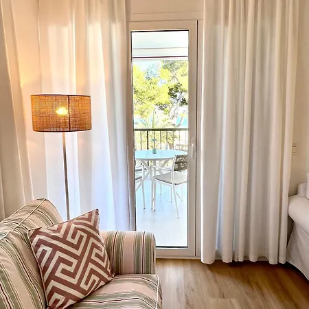 Elena Playa Sol Apartament